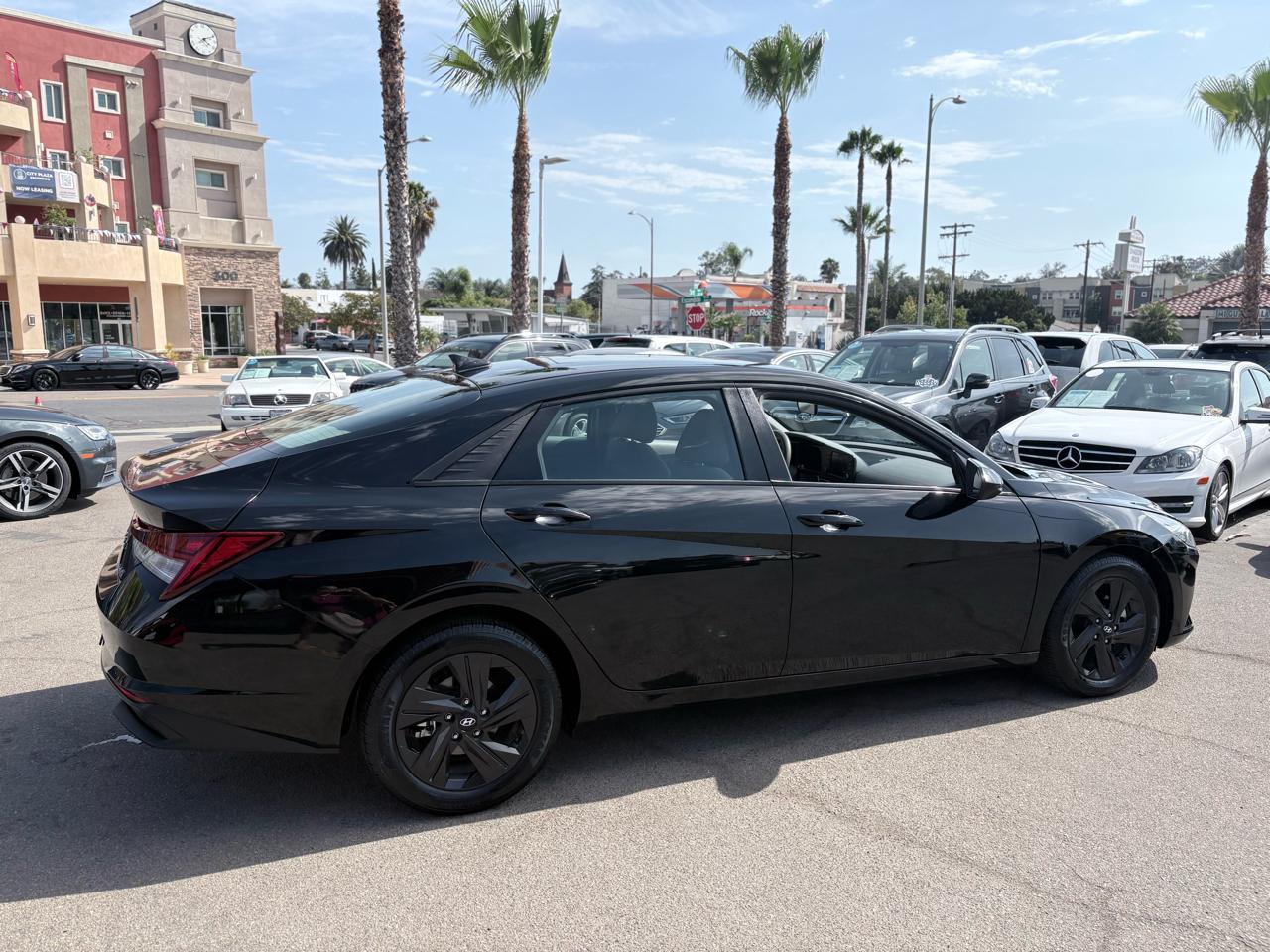 Hyundai Elantra Hybrid Blue DCT 2021