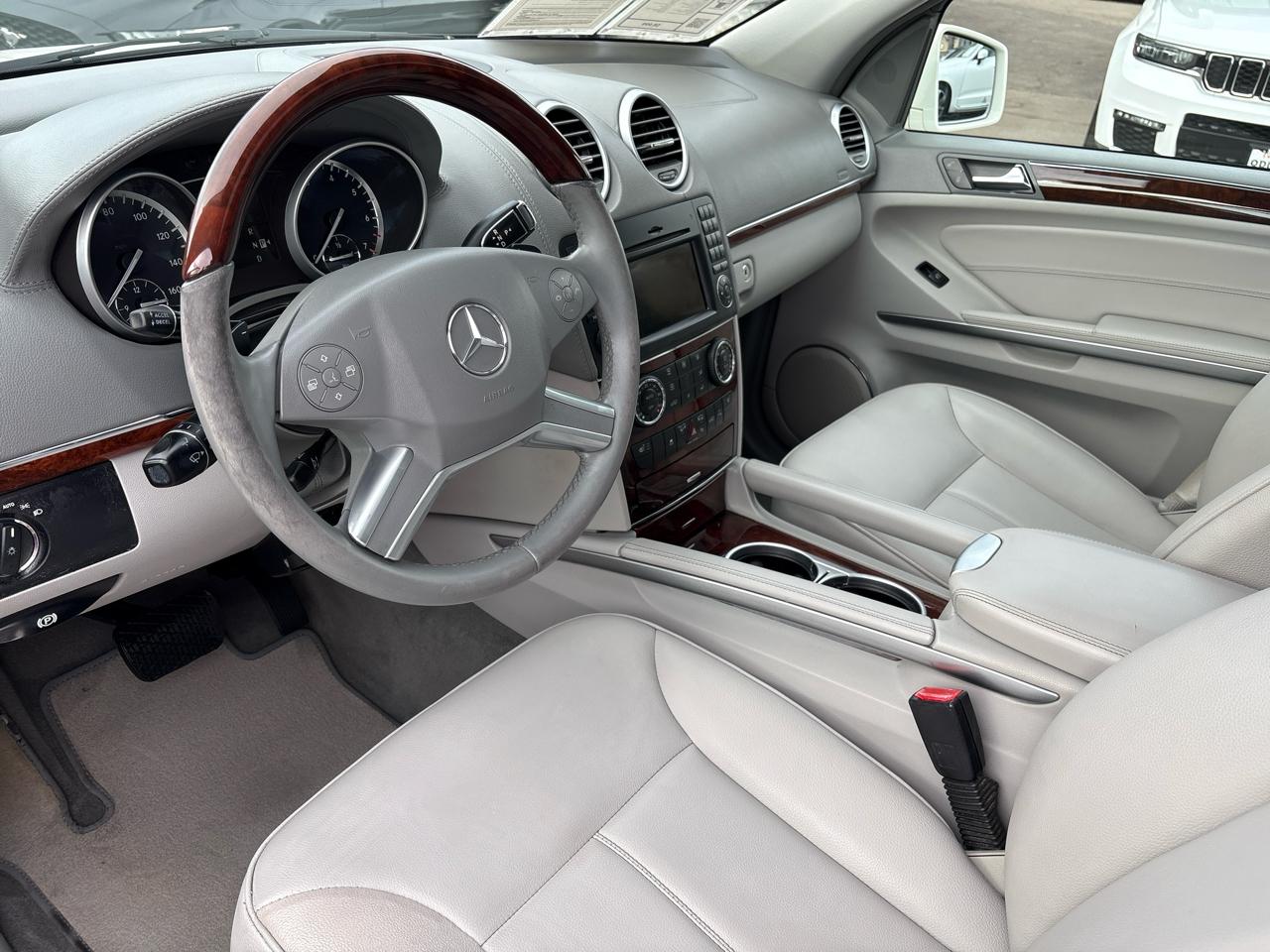 Mercedes-Benz GL-Class 4MATIC 4dr GL 450 2012