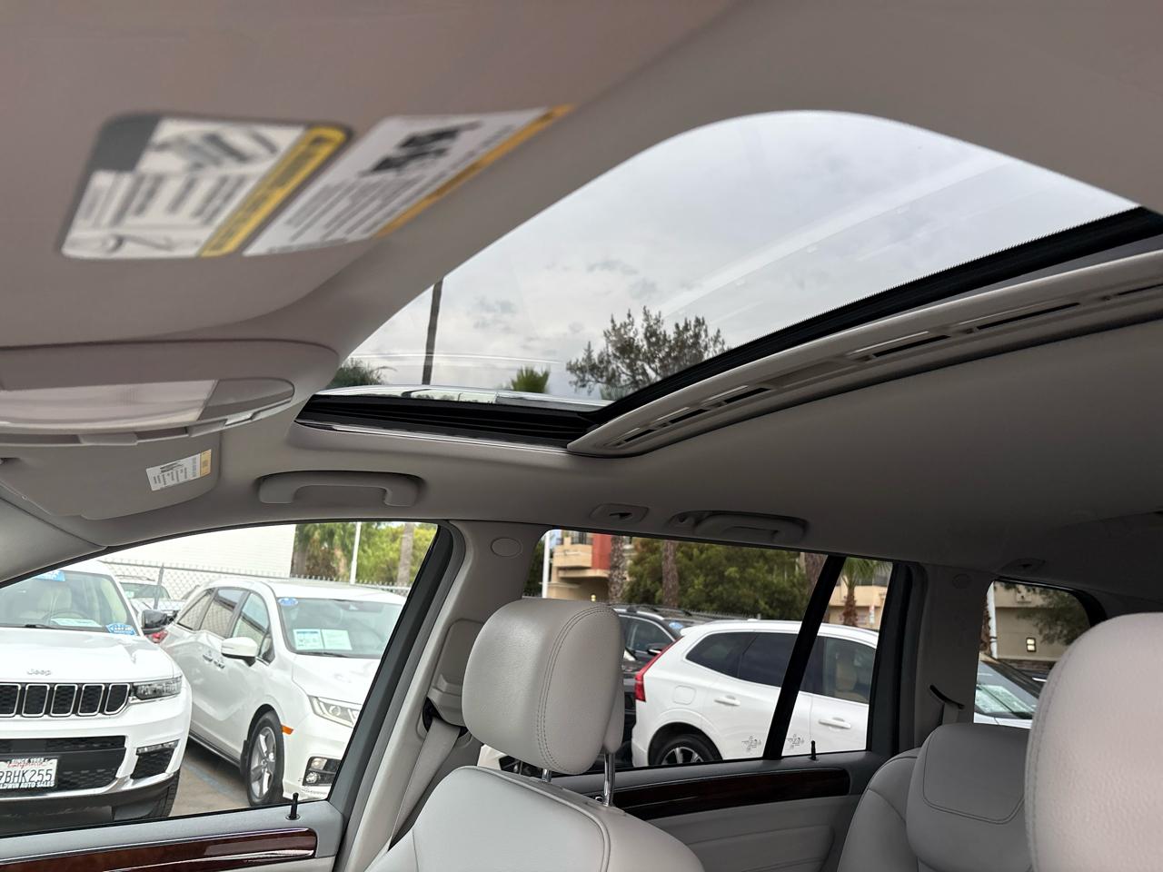 Mercedes-Benz GL-Class 4MATIC 4dr GL 450 2012