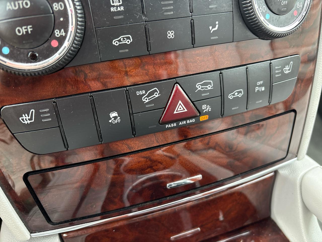 Mercedes-Benz GL-Class 4MATIC 4dr GL 450 2012