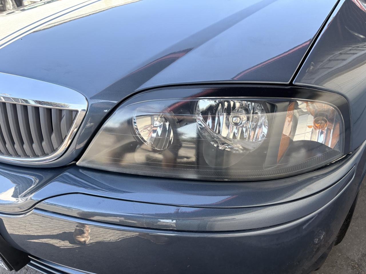 Lincoln LS 4dr Sdn V8 Auto w/Sport Pkg 2005