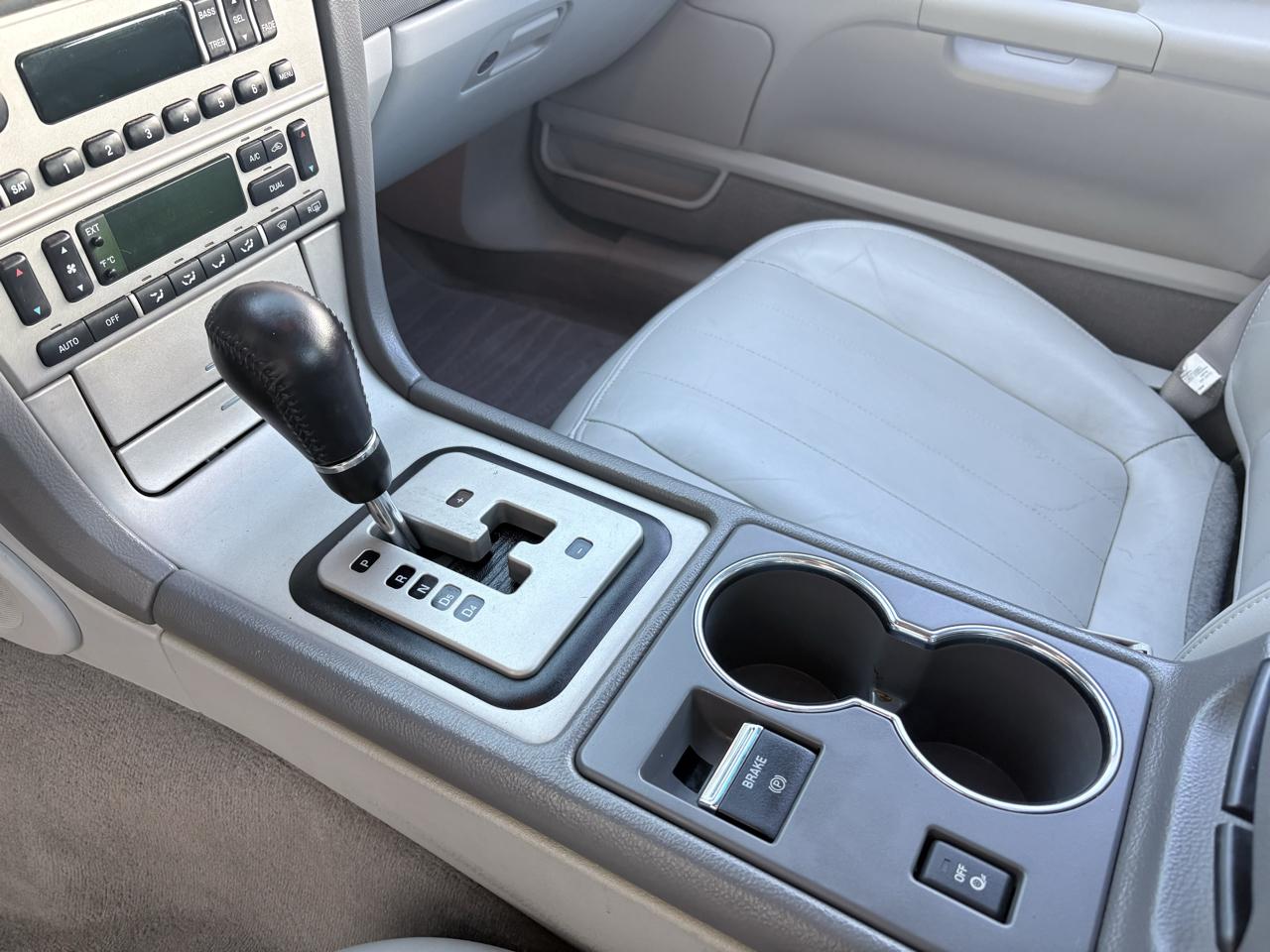 Lincoln LS 4dr Sdn V8 Auto w/Sport Pkg 2005