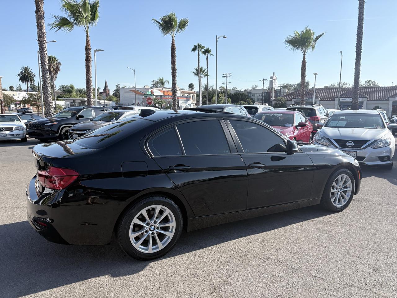 BMW 3 Series 4dr Sdn 320i RWD South Africa 2016