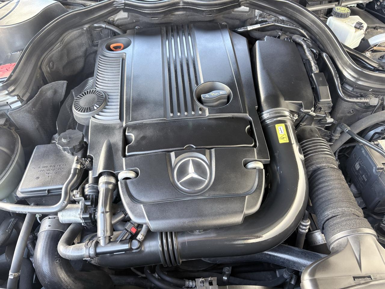 Mercedes-Benz C-Class 4dr Sdn C 250 Sport RWD 2013