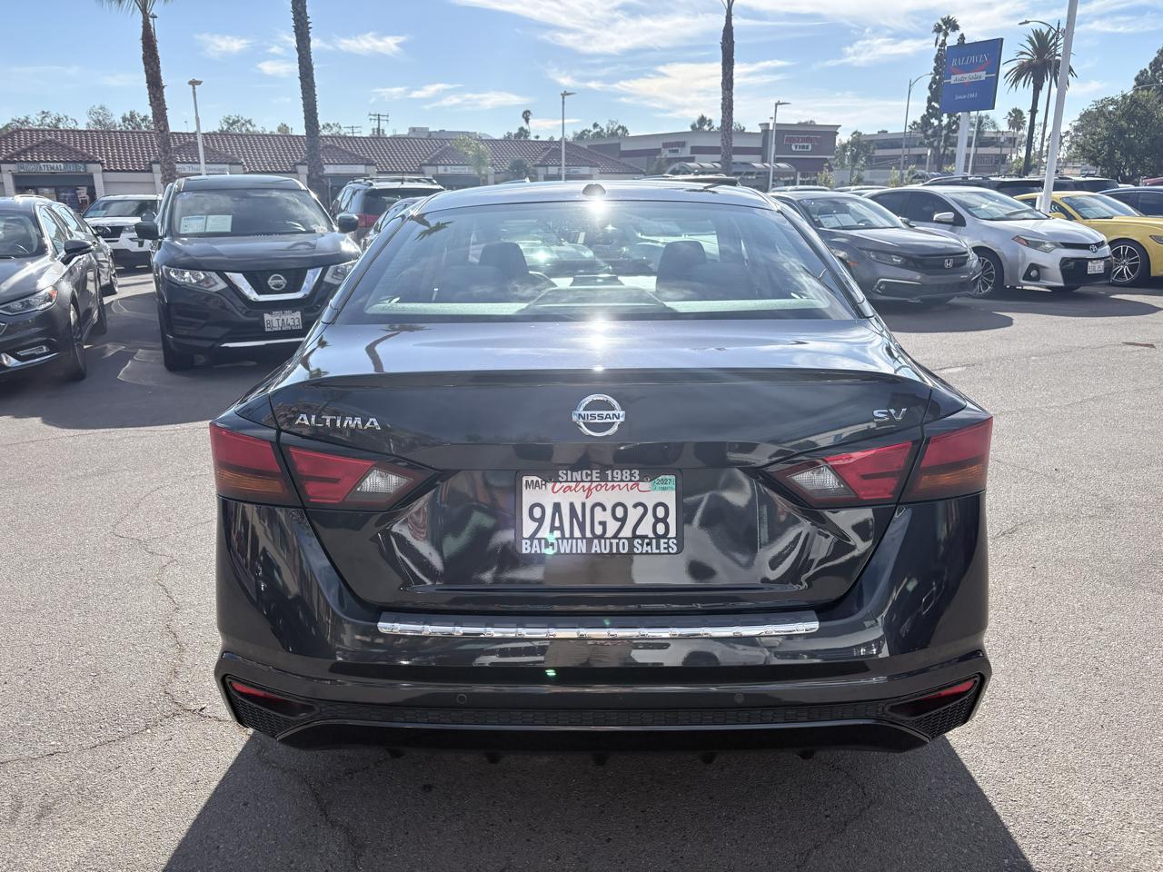 Nissan Altima 2.5 SV Sedan 2022