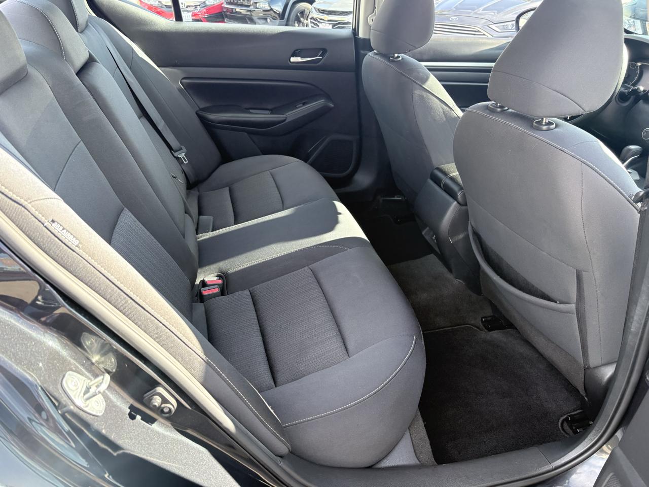 Nissan Altima 2.5 SV Sedan 2022
