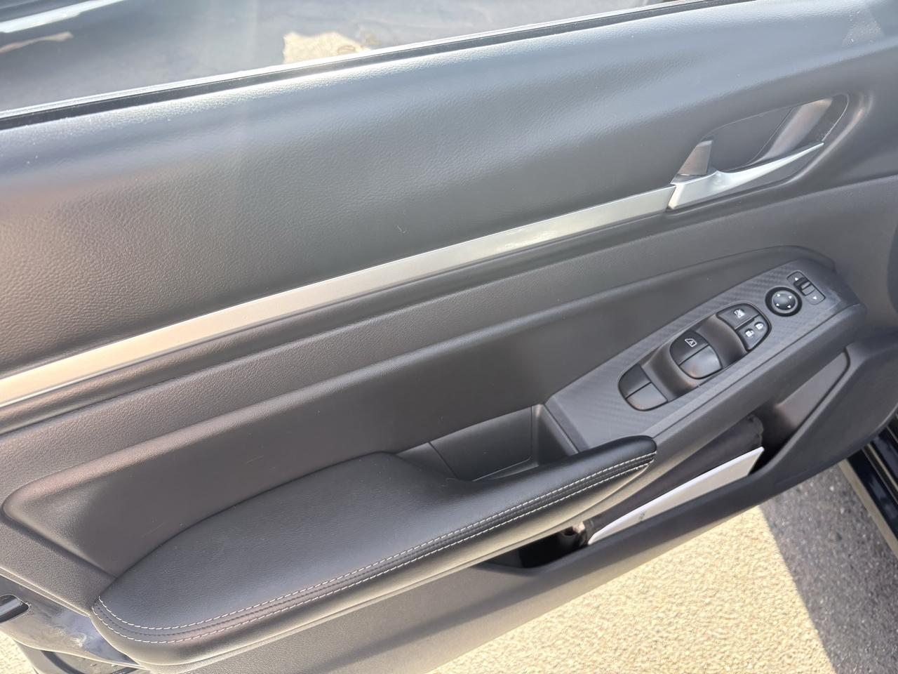 Nissan Altima 2.5 SV Sedan 2022