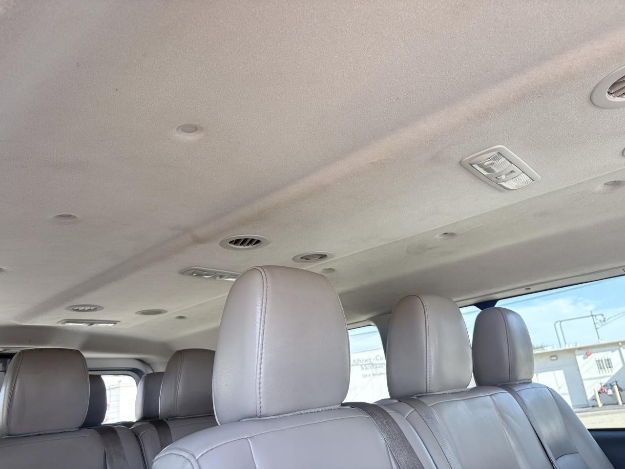 Nissan NVP 3500 V8 SL 2015