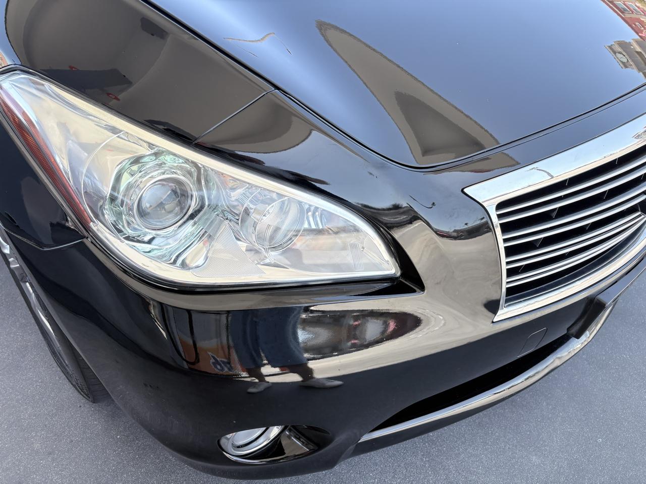 Infiniti M37 4dr Sdn RWD 2011