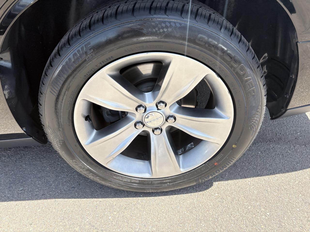 Dodge Challenger 2dr Cpe SXT 2016