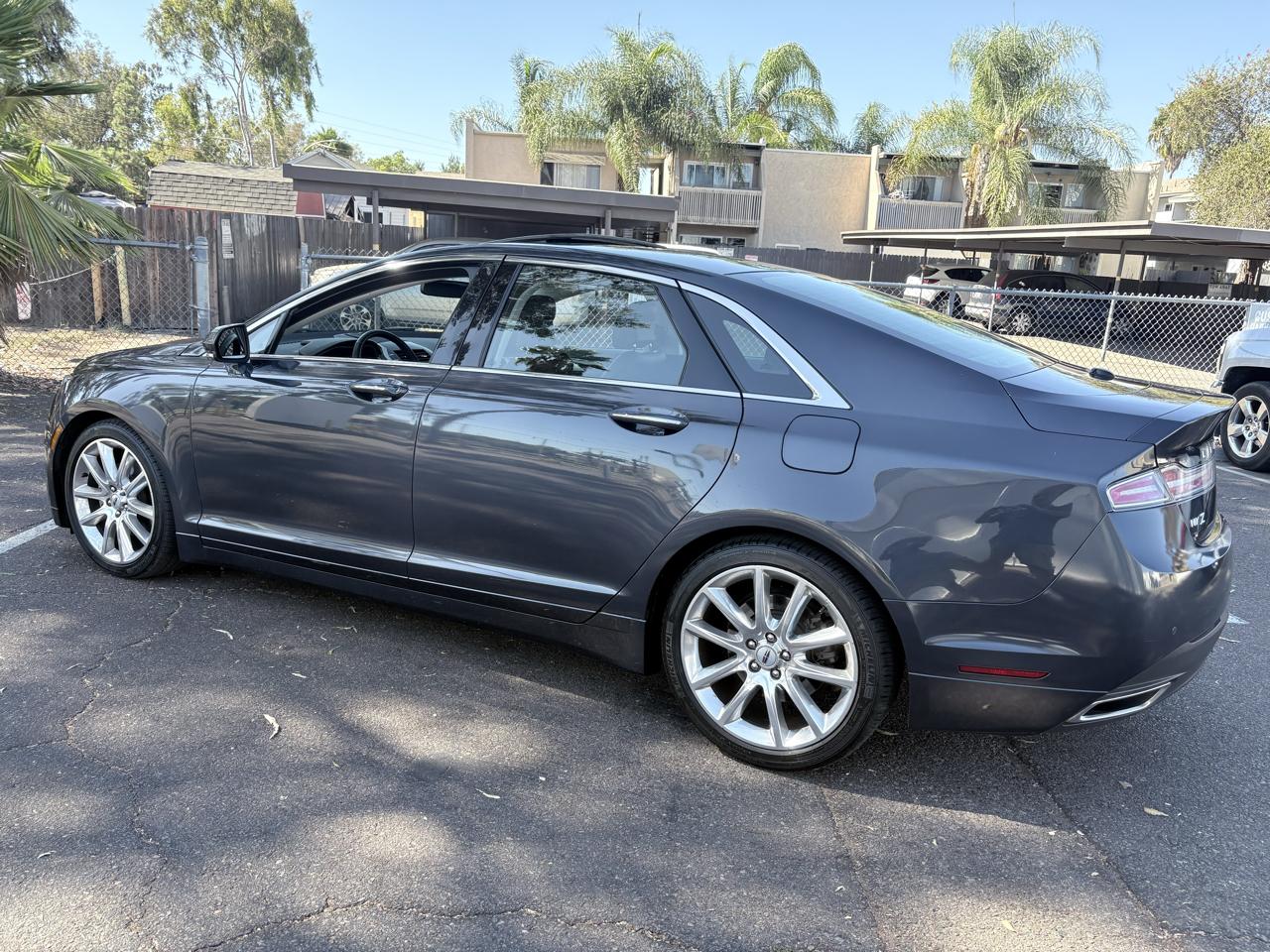 Lincoln MKZ 4dr Sdn FWD 2014