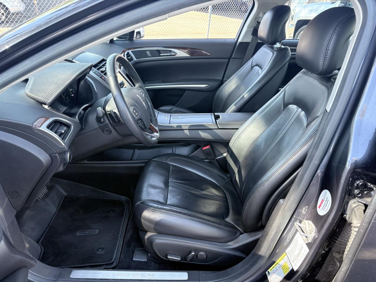 Lincoln MKZ 4dr Sdn FWD 2014