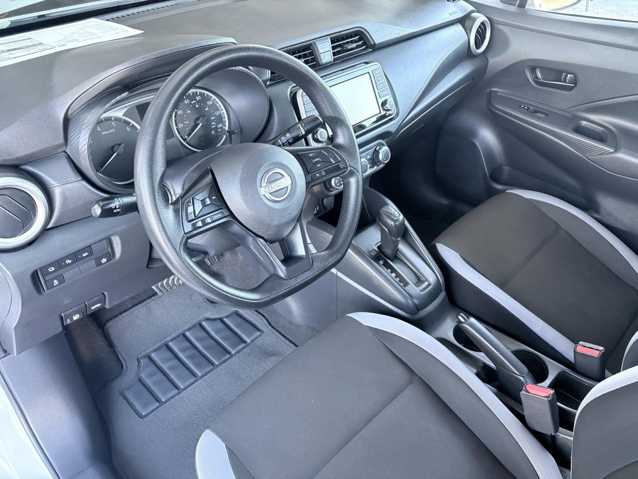 Nissan Versa S CVT 2025