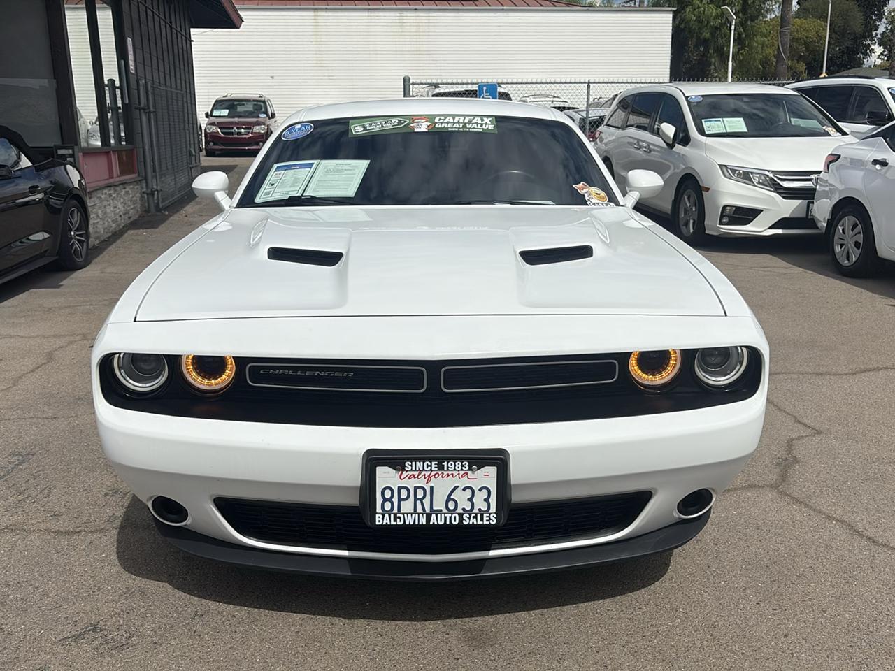 Dodge Challenger SXT RWD 2019