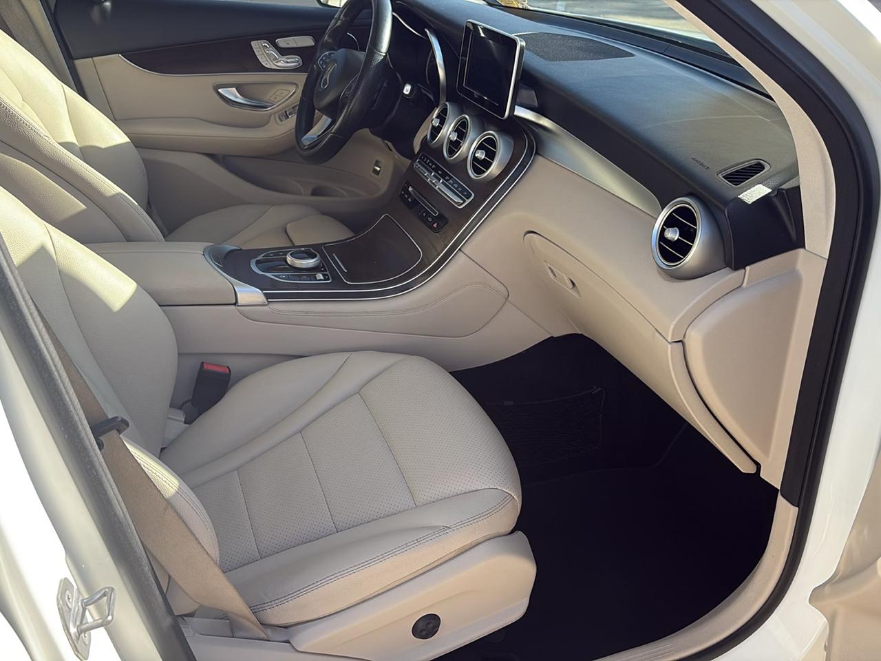 Mercedes-Benz GLC GLC 300 SUV 2019