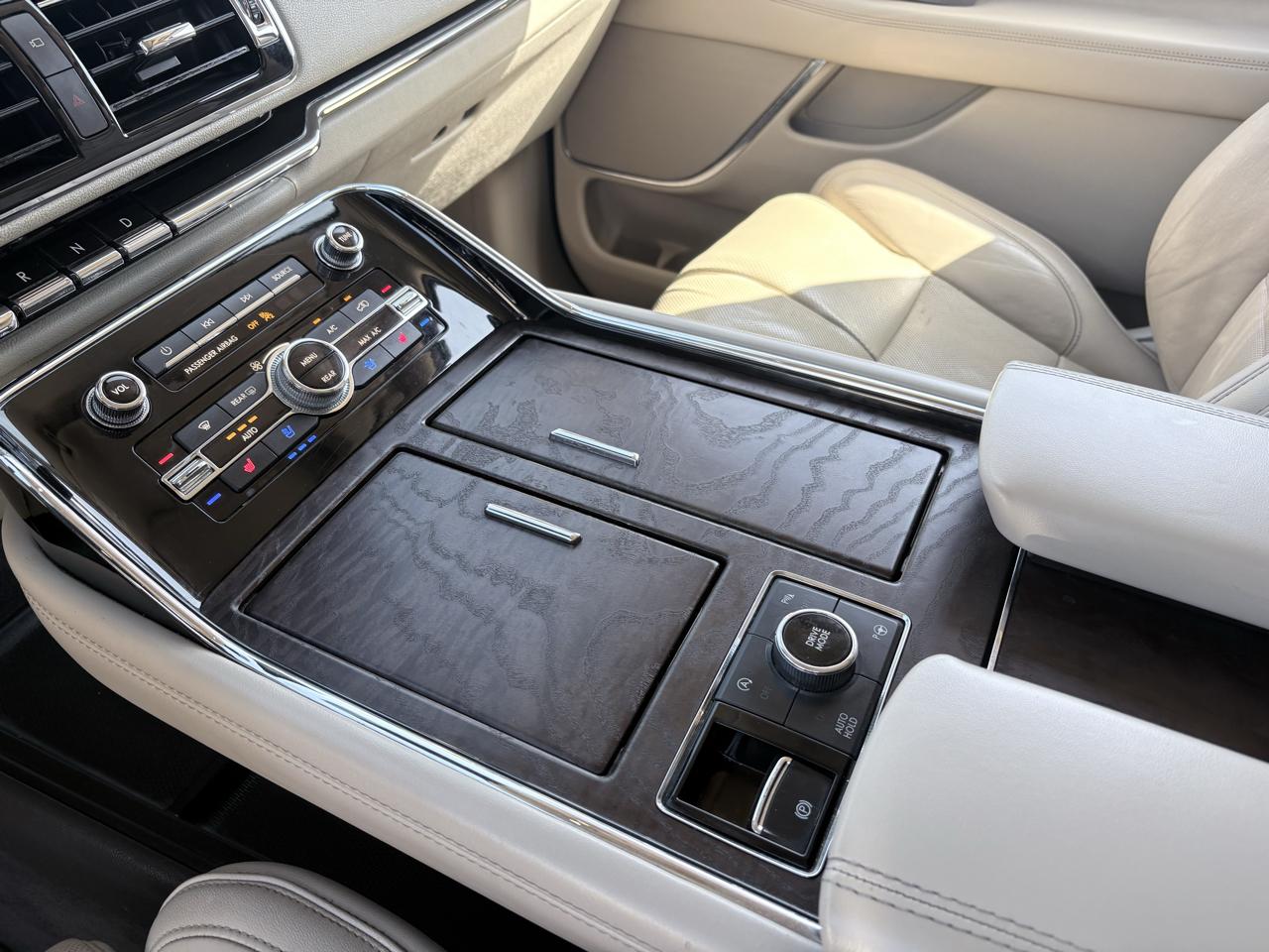 Lincoln Navigator 4x2 Select 2018