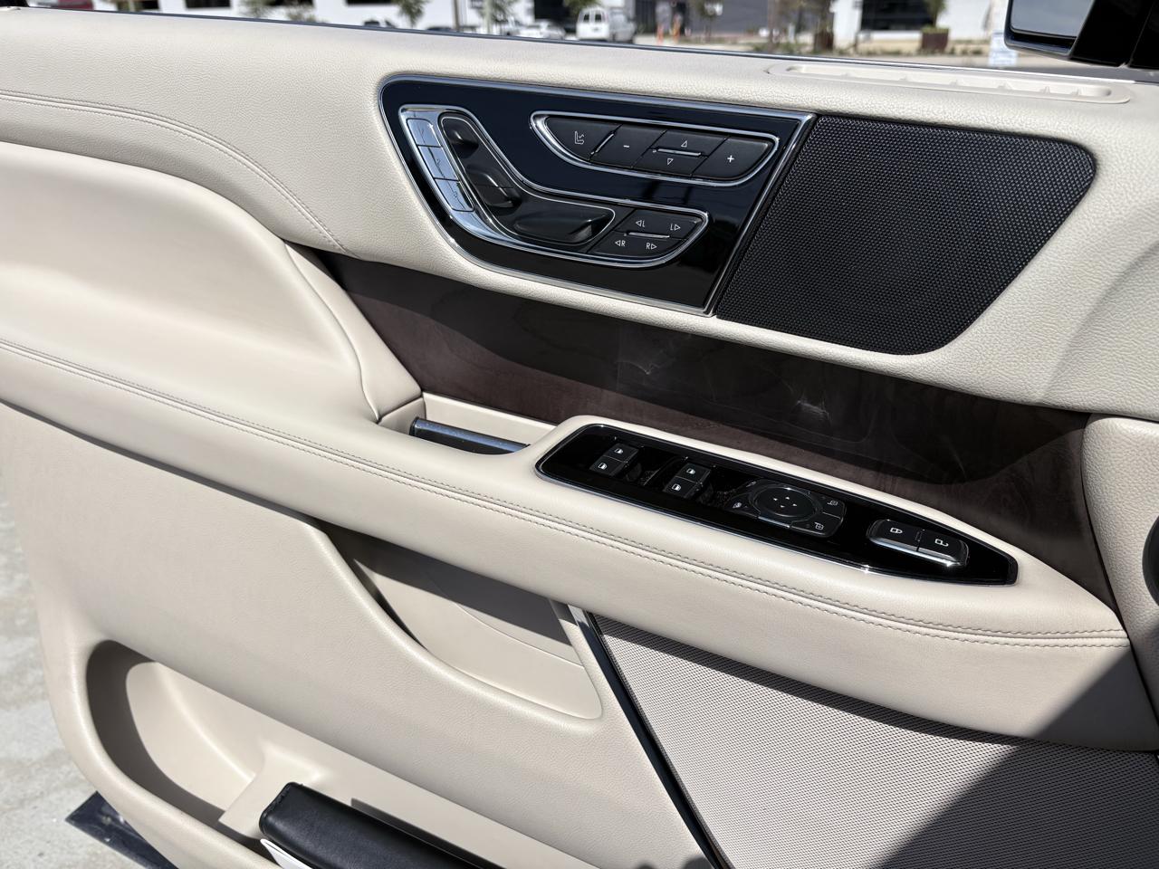 Lincoln Navigator 4x2 Select 2018