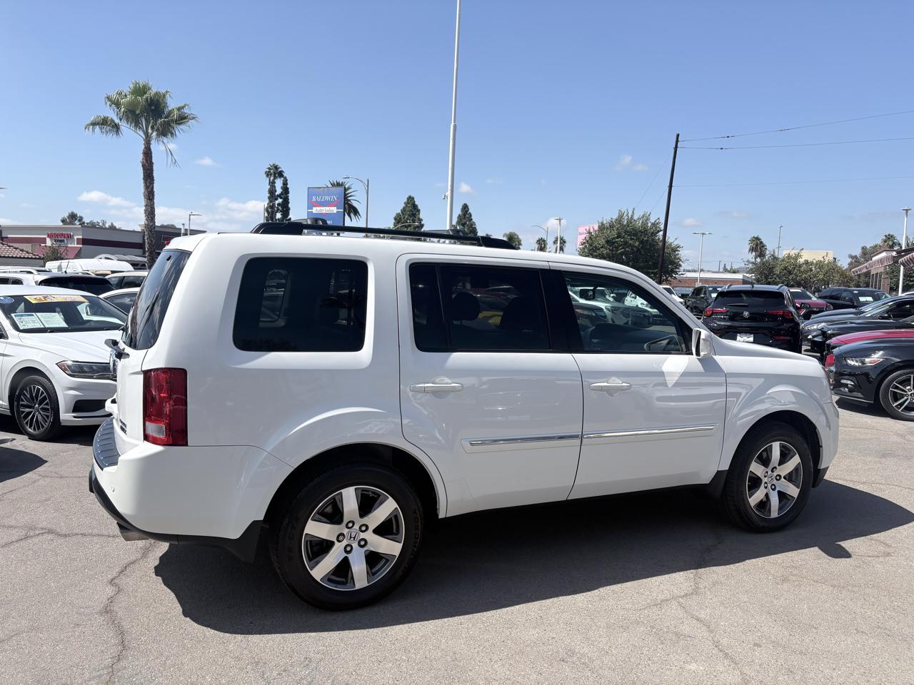 Honda Pilot 4WD 4dr Touring w/RES & Navi 2013