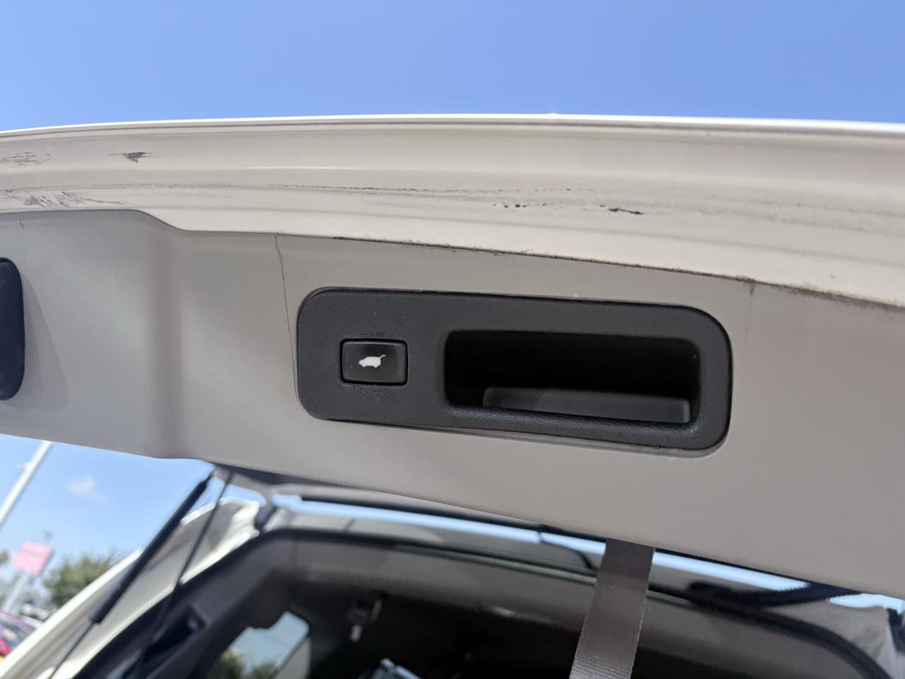 Honda Pilot 4WD 4dr Touring w/RES & Navi 2013