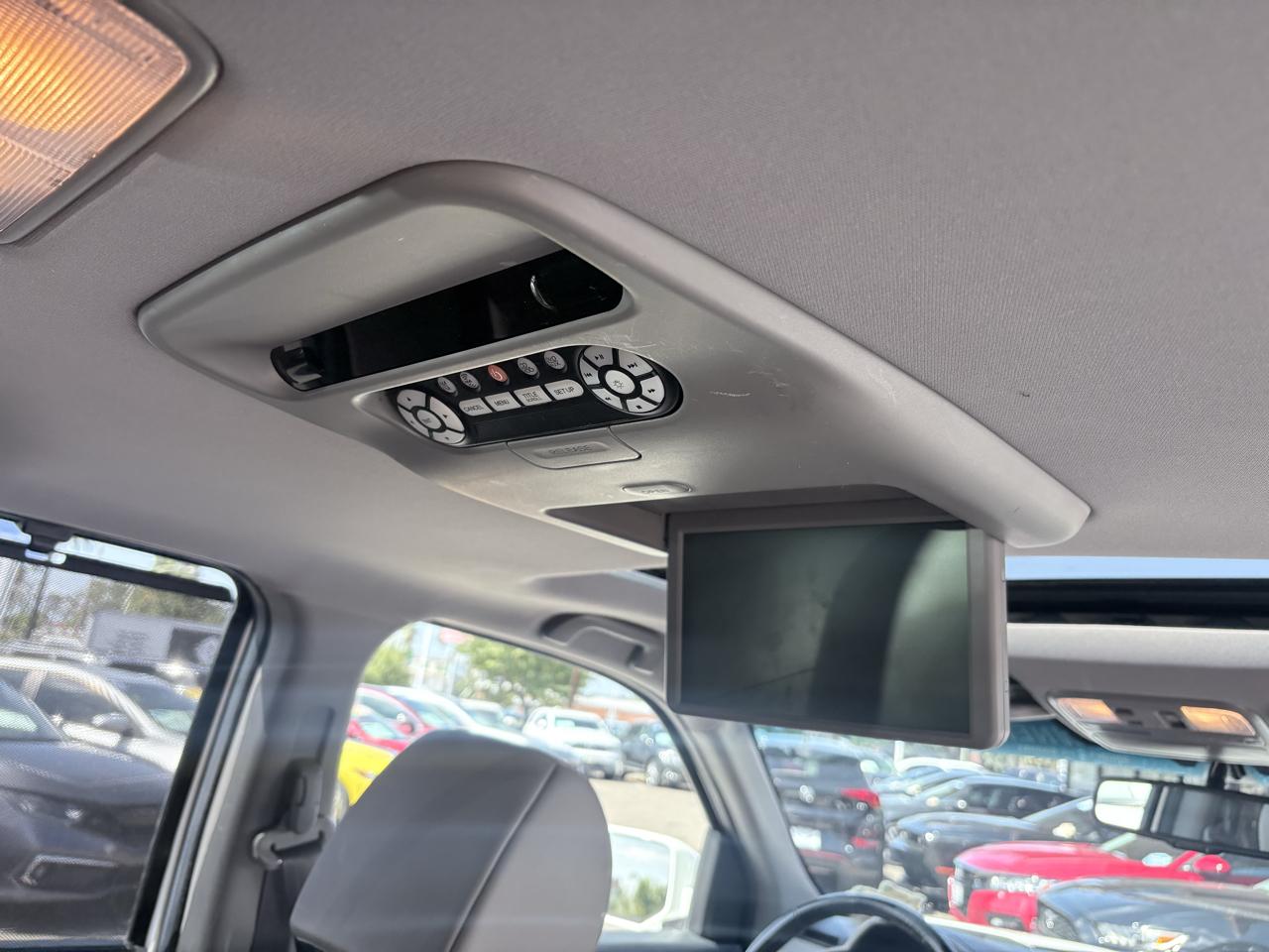 Honda Pilot 4WD 4dr Touring w/RES & Navi 2013