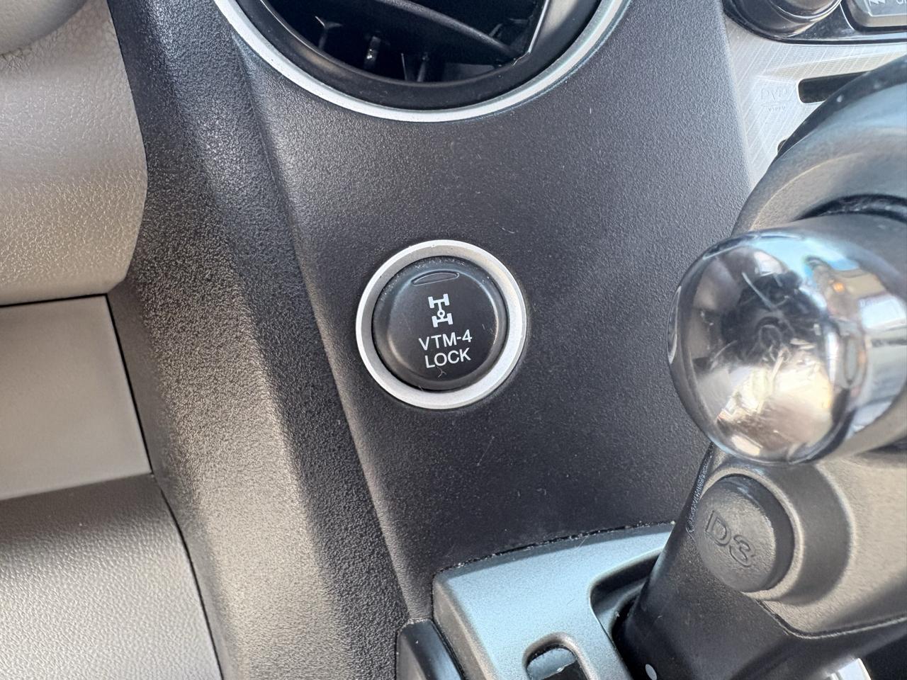 Honda Pilot 4WD 4dr Touring w/RES & Navi 2013