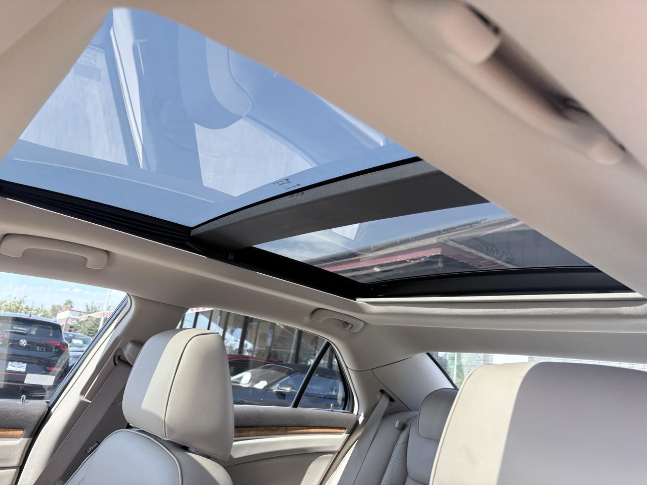 Chrysler 300 4dr Sdn 300C RWD 2014