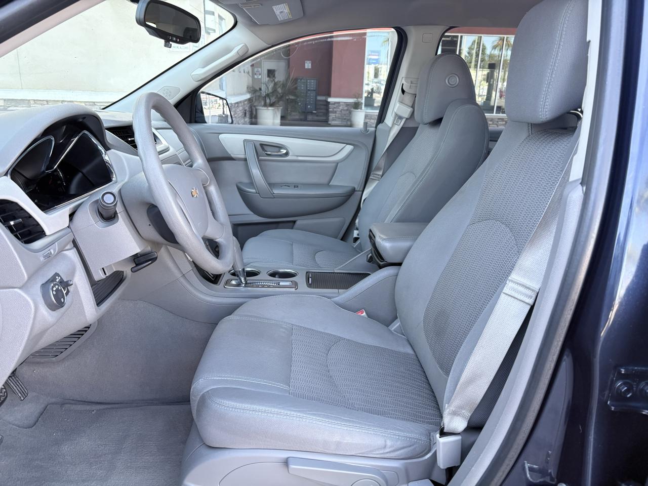 Chevrolet Traverse FWD 4dr LS w/1LS 2016
