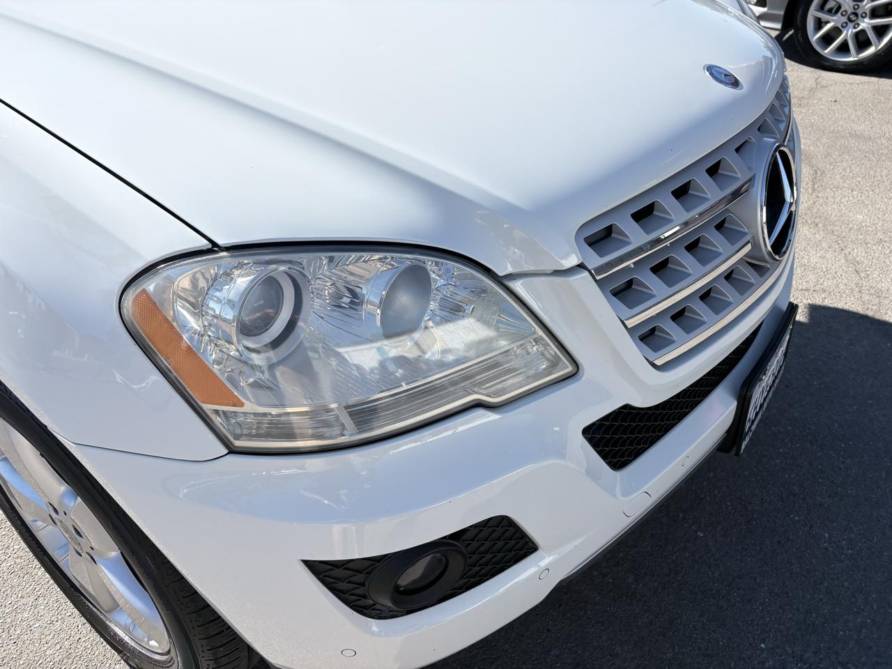 Mercedes-Benz M-Class 4MATIC 4dr 3.5L 2009