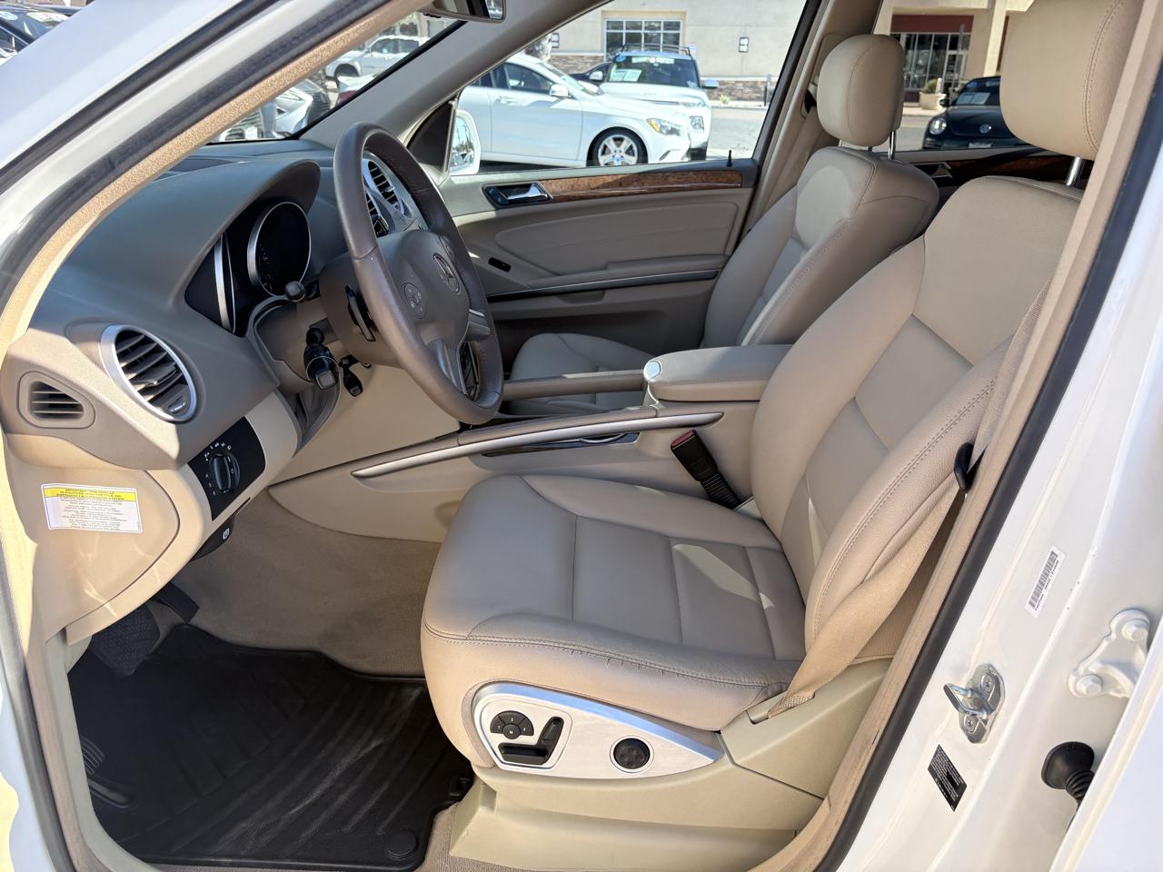 Mercedes-Benz M-Class 4MATIC 4dr 3.5L 2009