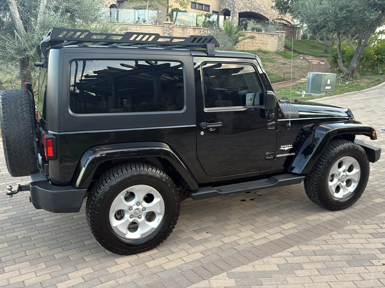 Jeep Wrangler 4WD 2dr Sahara 2015