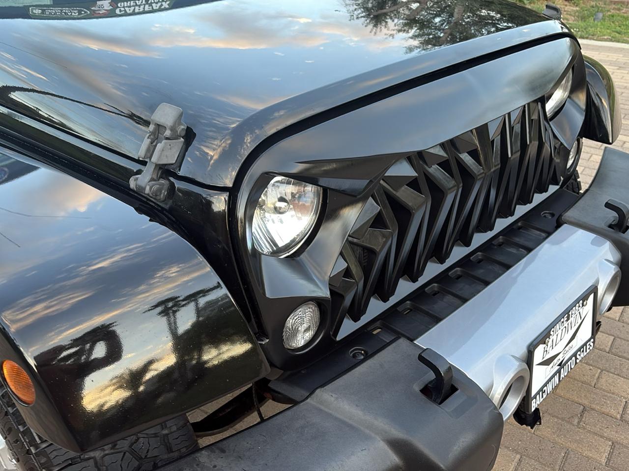 Jeep Wrangler 4WD 2dr Sahara 2015