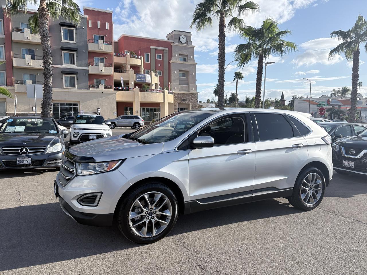 Ford Edge 4dr Titanium AWD 2016