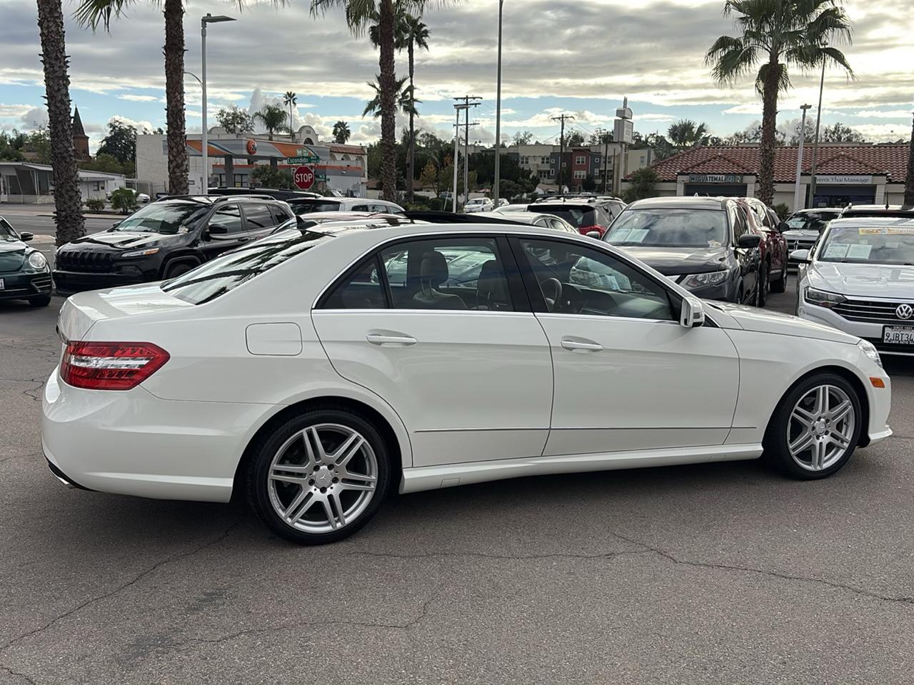 Mercedes-Benz E-Class 4dr Sdn E 350 Sport RWD 2010