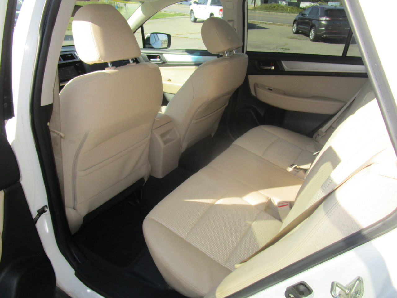 Subaru Outback 2.5i Premium 2017 Subaru Outback 2.5i Premium 2017