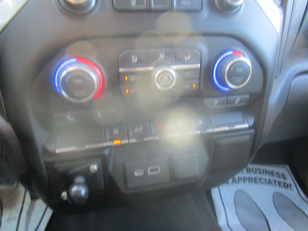 Chevrolet Silverado 1500 Limited LT Crew Cab 4WD 2022