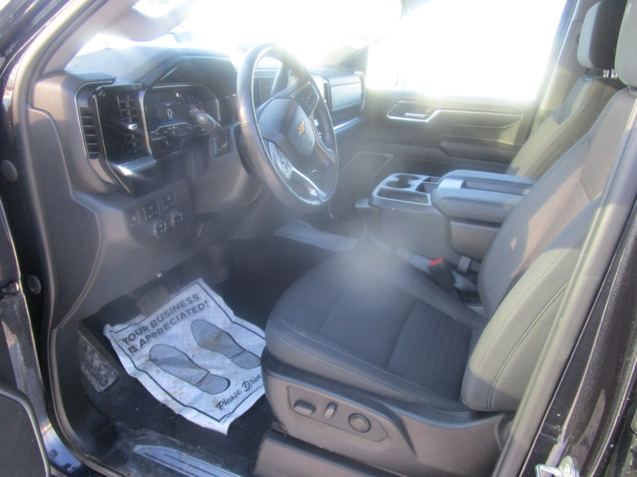 Chevrolet Silverado 1500 LT-L Crew Cab 4WD 2022