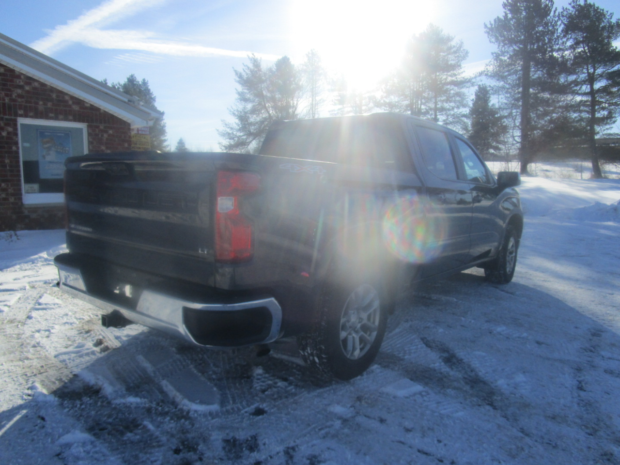 Chevrolet Silverado 1500 LT-L Crew Cab 4WD 2022