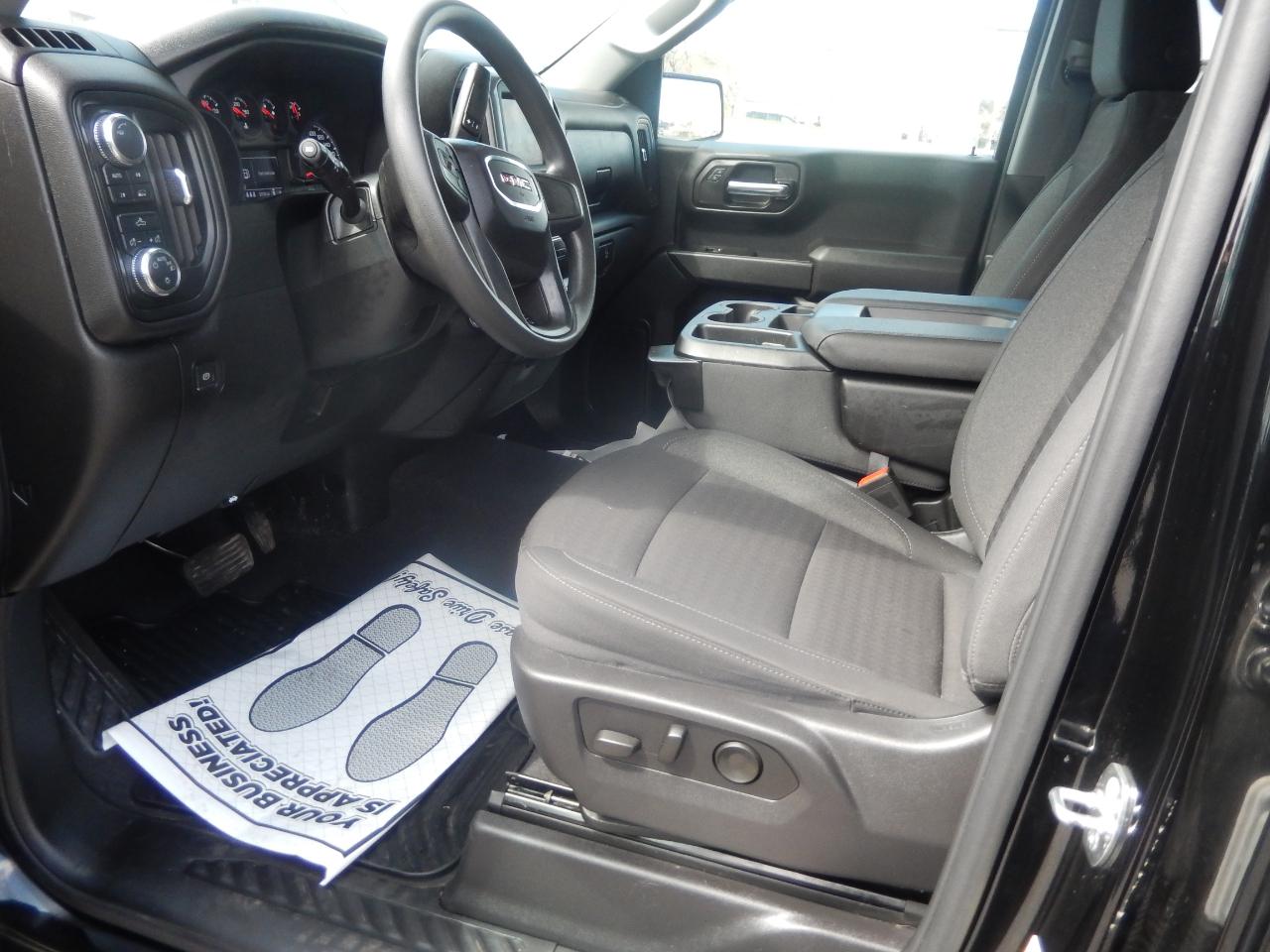 GMC Sierra 1500 Pro Crew Cab Short Box 4WD 2024