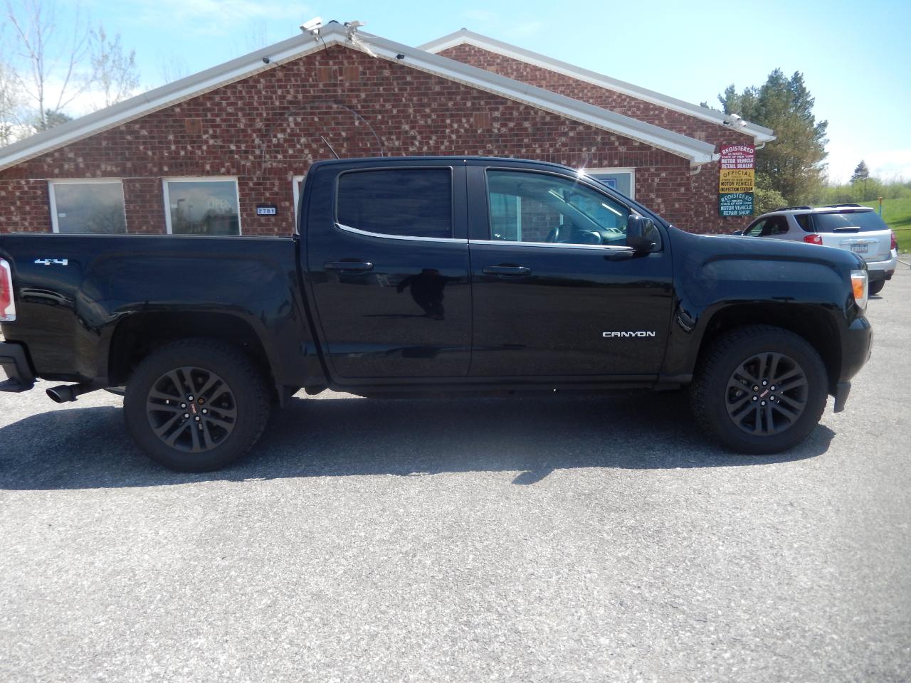 GMC Canyon SLE Crew Cab 4WD 2018