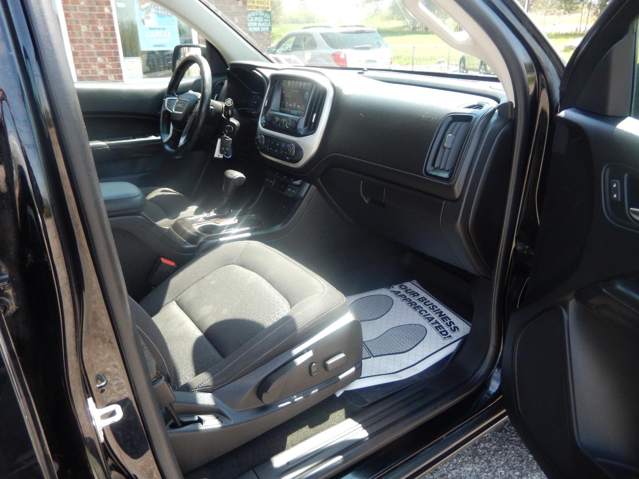 GMC Canyon SLE Crew Cab 4WD 2018