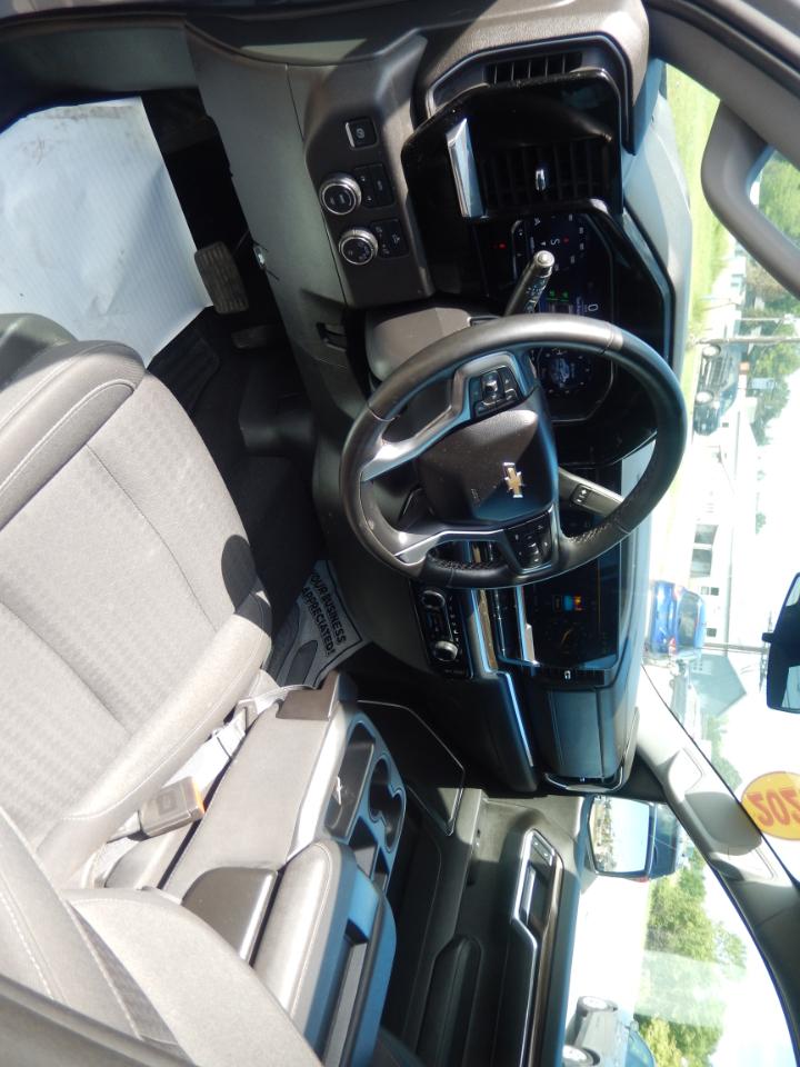 Chevrolet Silverado 1500 LT-L Crew Cab 4WD 2023