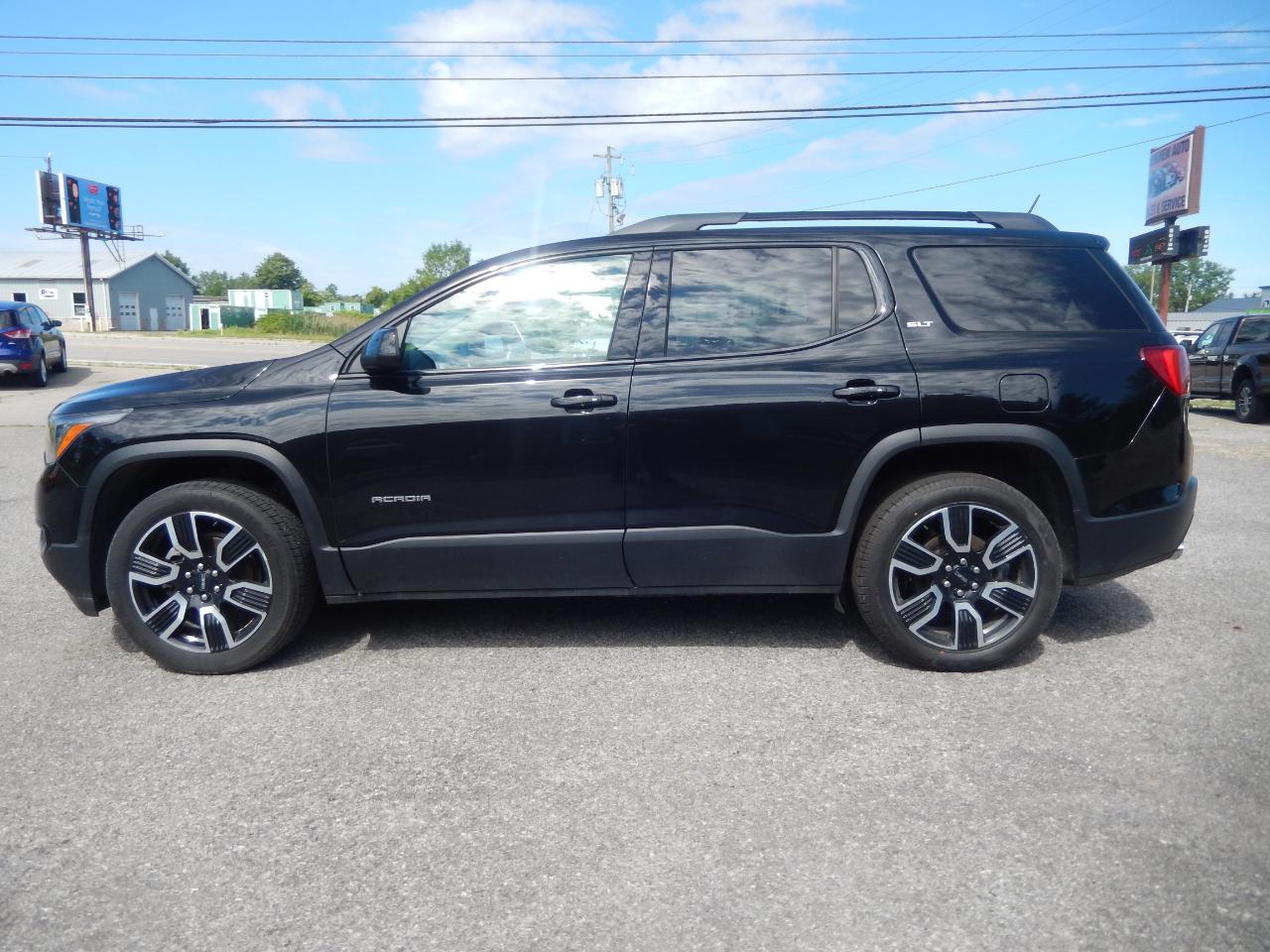 GMC Acadia SLT-1 AWD 2019