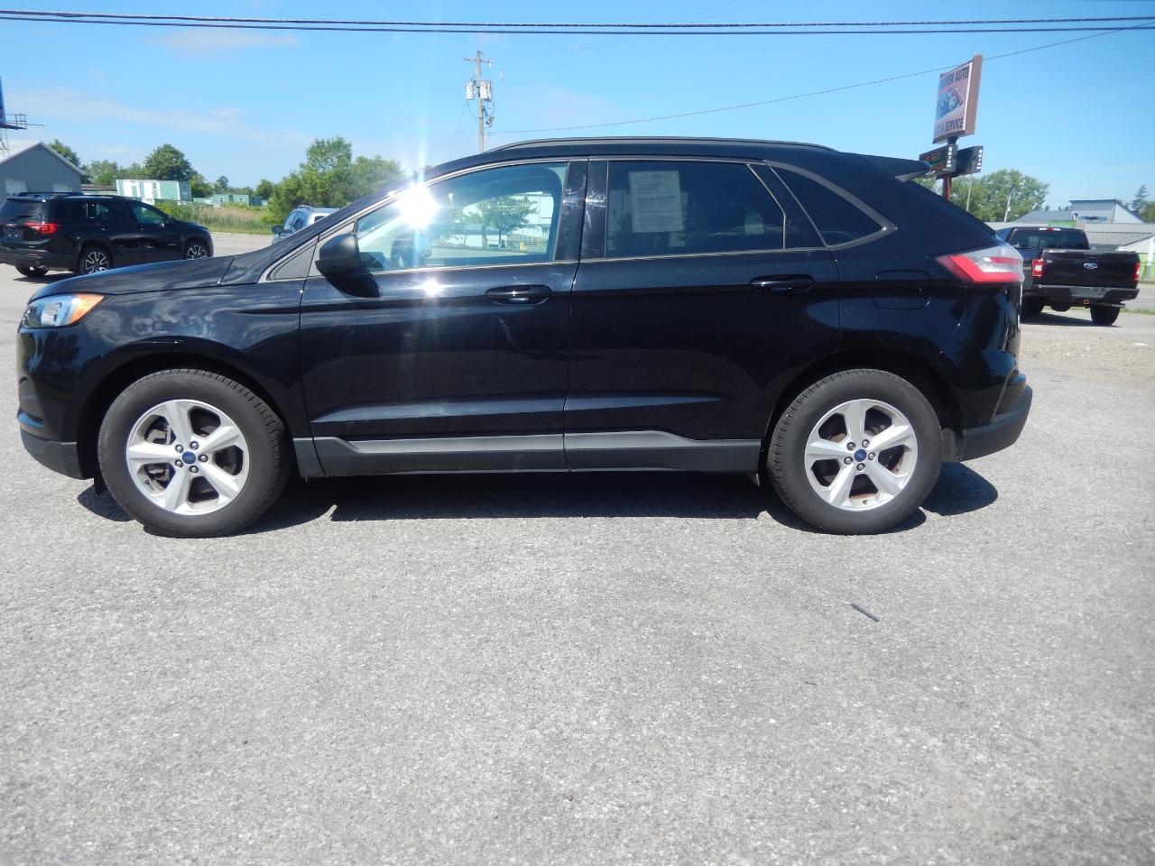 Ford Edge SE AWD 2021