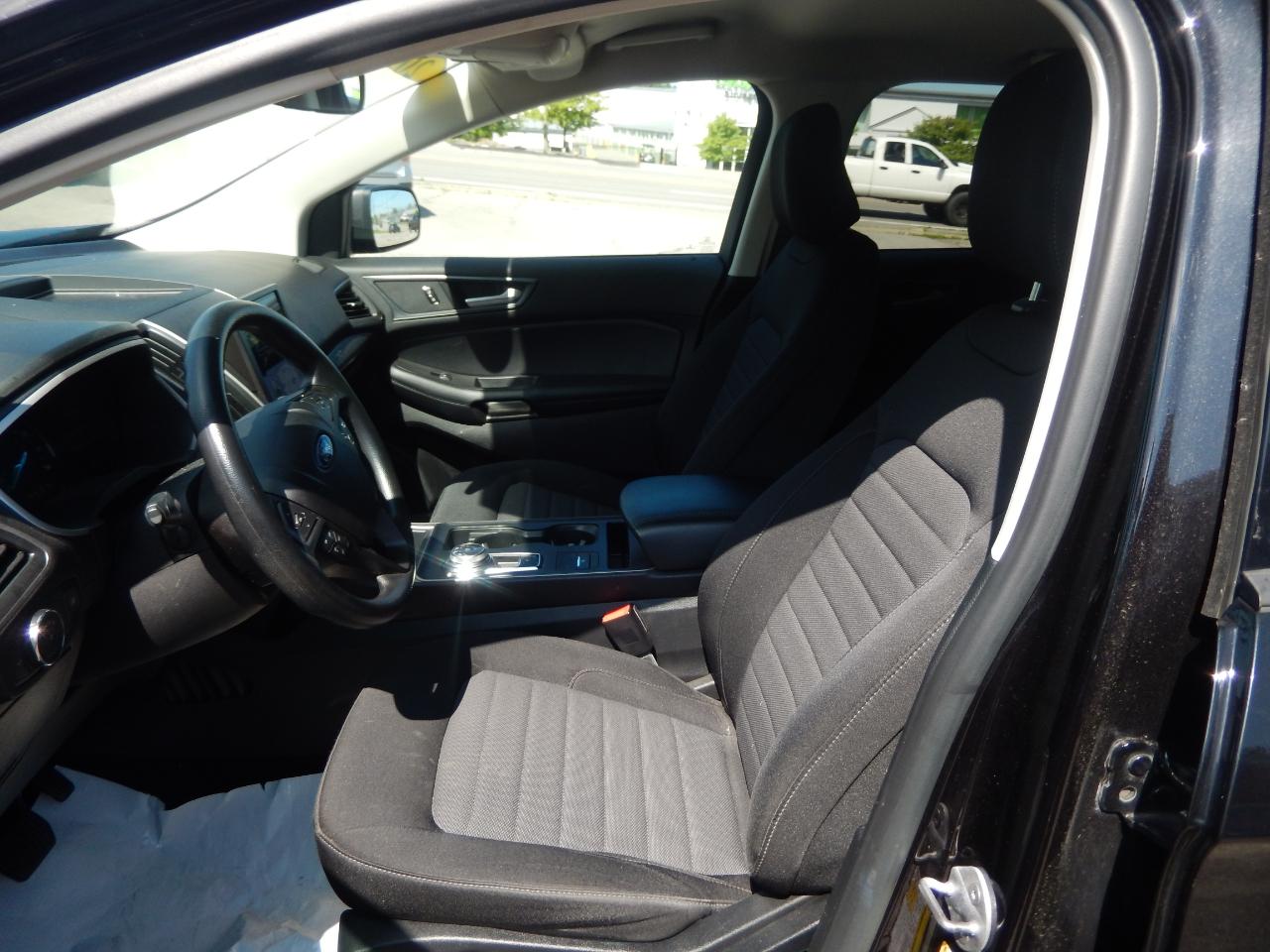 Ford Edge SE AWD 2021