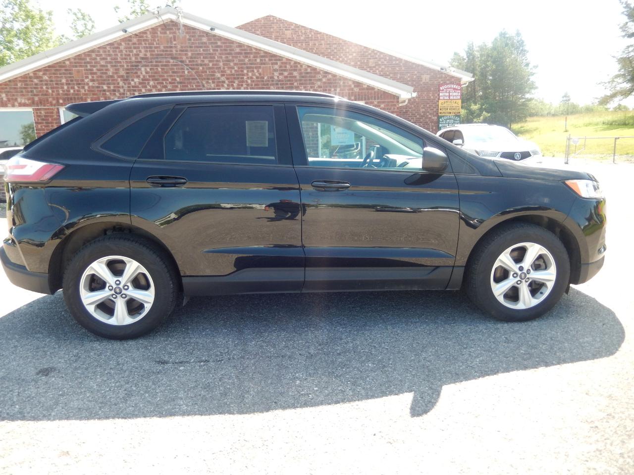 Ford Edge SE AWD 2021