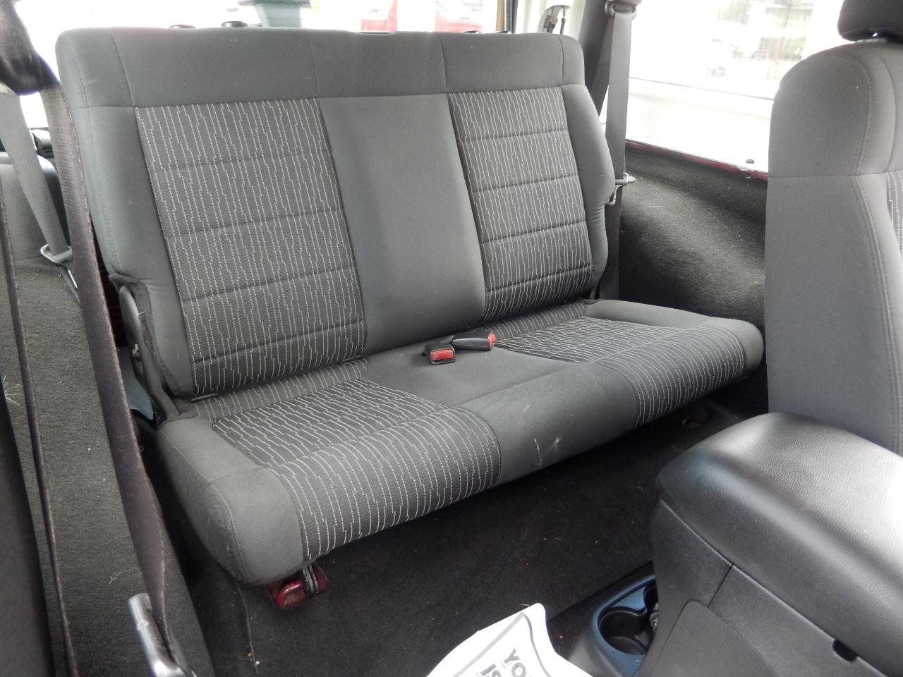 Jeep Wrangler Sport 4WD 2012