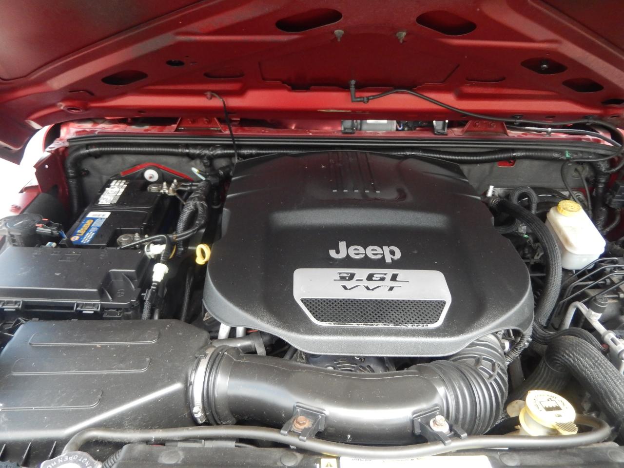 Jeep Wrangler Sport 4WD 2012