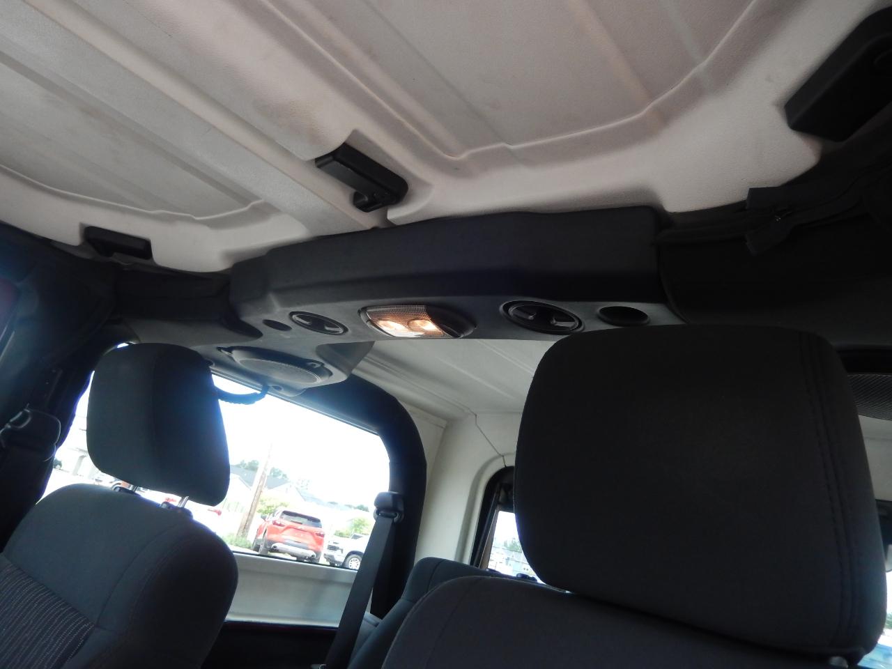 Jeep Wrangler Sport 4WD 2012