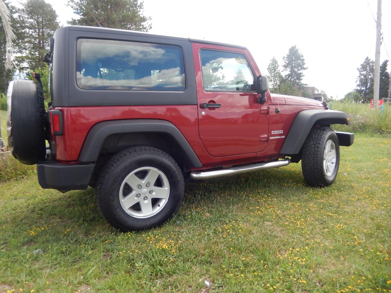 Jeep Wrangler Sport 4WD 2012