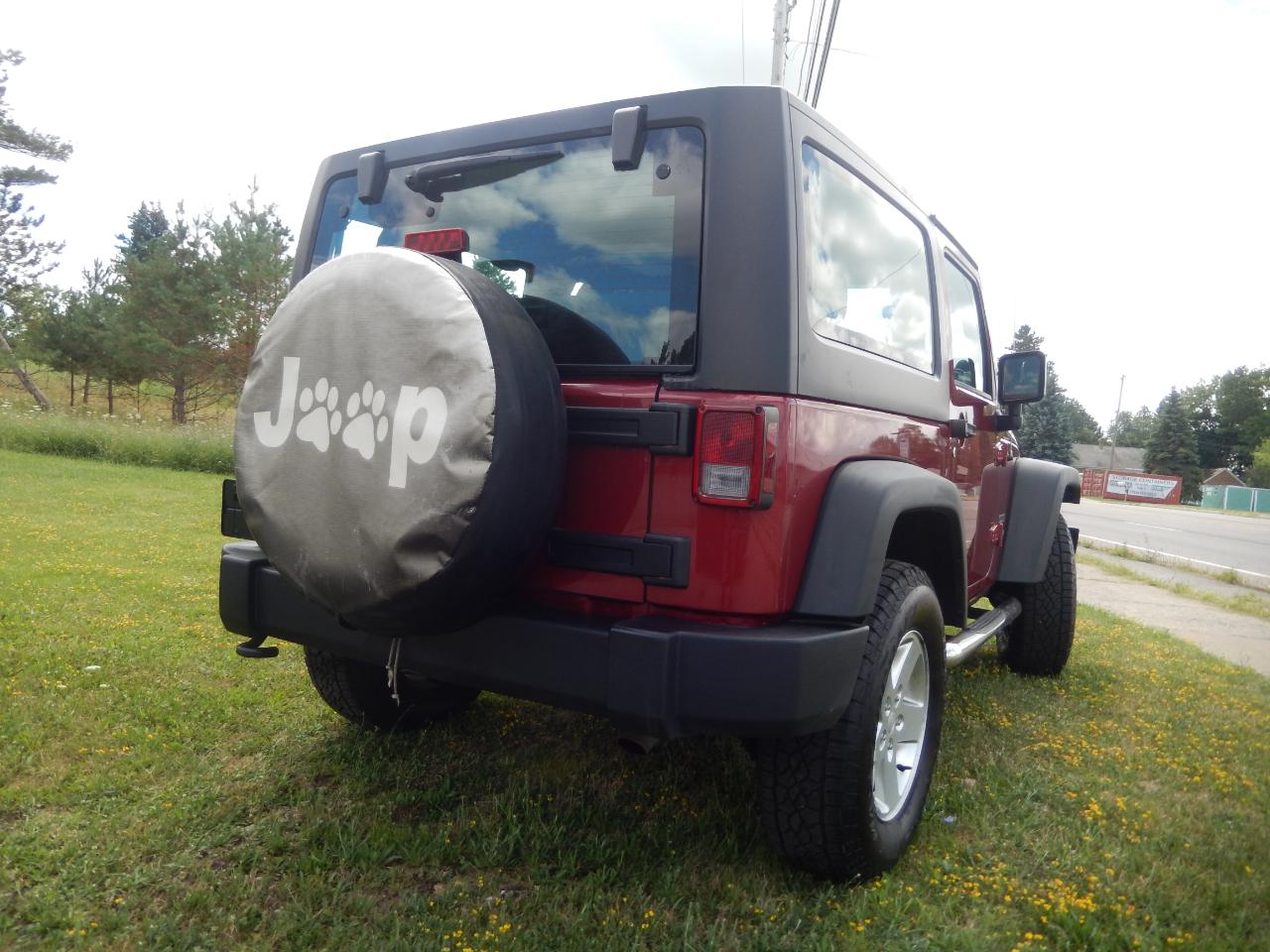 Jeep Wrangler Sport 4WD 2012